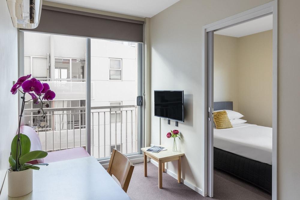 Aparthotel Arrow On Swanston Melburne Exterior foto
